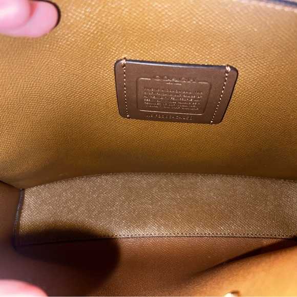 Coach Signature Mollie Tote 25 - Picture 7 of 9
